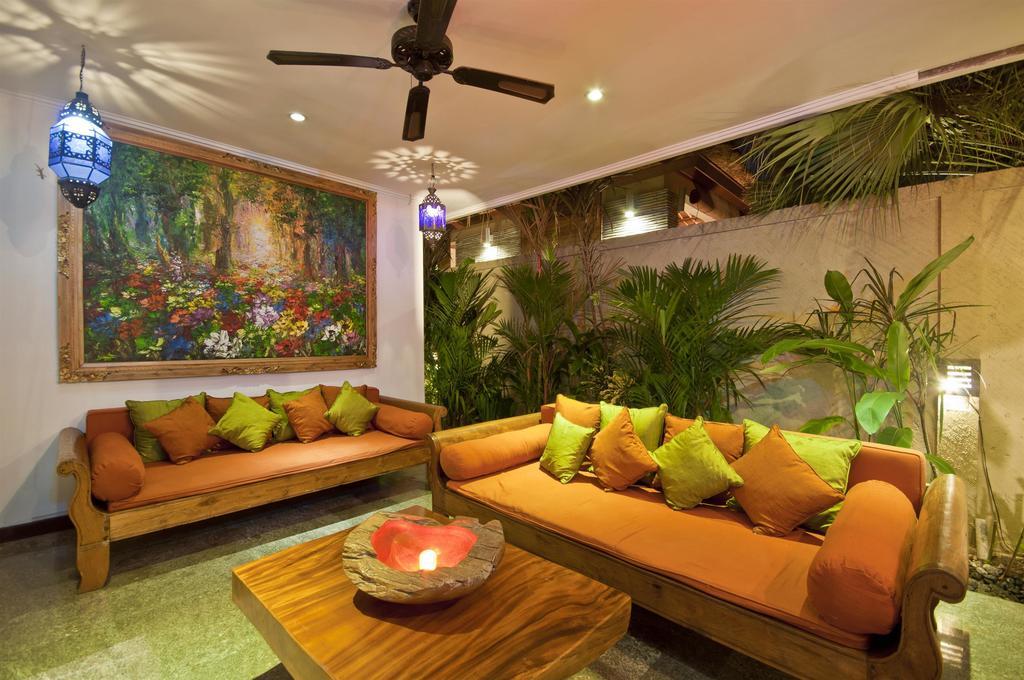 Villa Mahkota เซมินยัค ภายนอก รูปภาพ