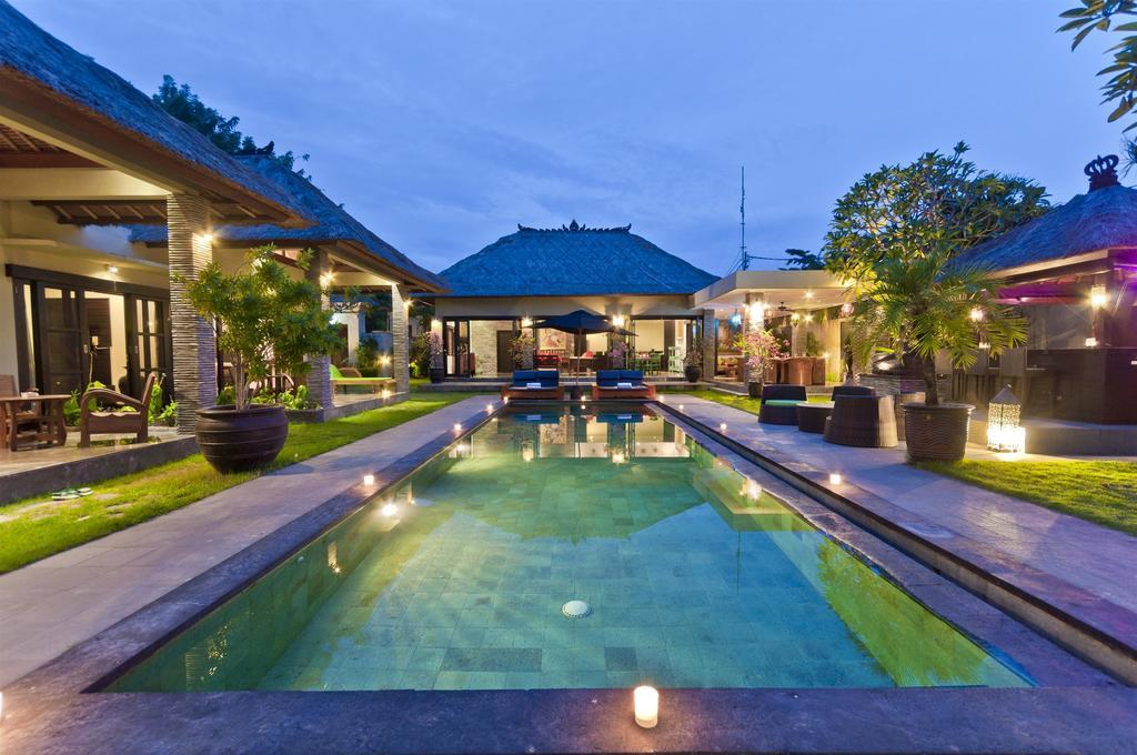 Villa Mahkota เซมินยัค ภายนอก รูปภาพ